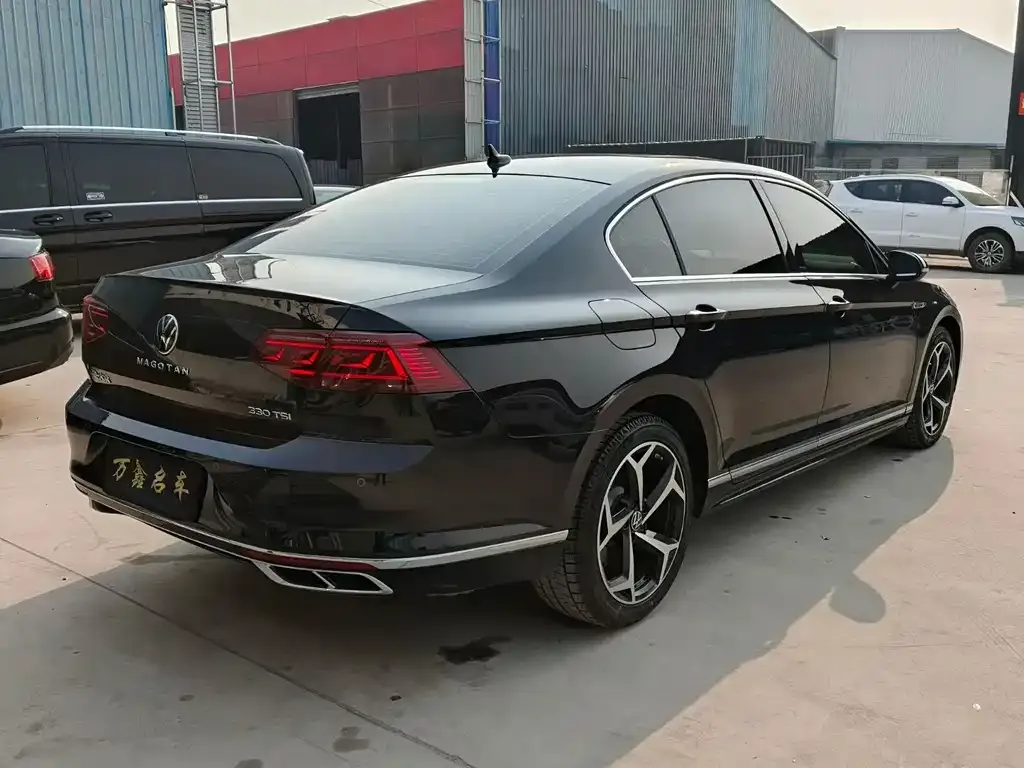 Volkswagen Magotan 2023 из CN, фото 4