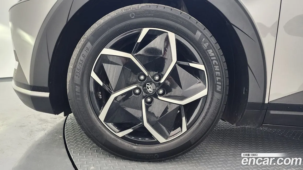 Hyundai Ioniq5 — фото 4