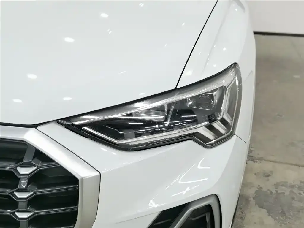Audi Q3 2022 из CN, фото 6