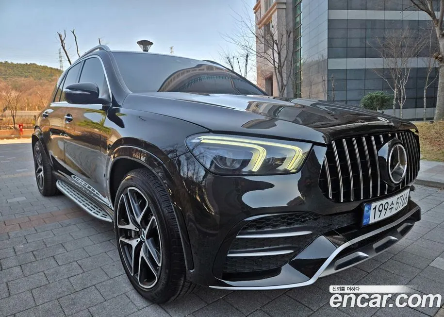 Mercedes-Benz GLE-Class — фото 2