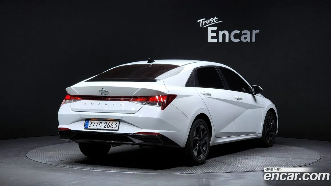 Hyundai AVANTE — фото 8