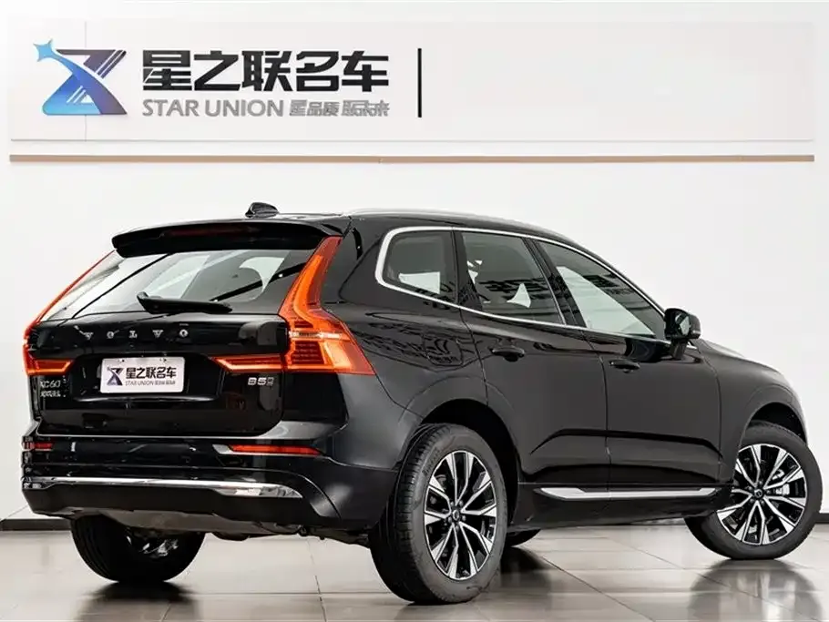 Volvo XC60 2025 из CN, фото 10