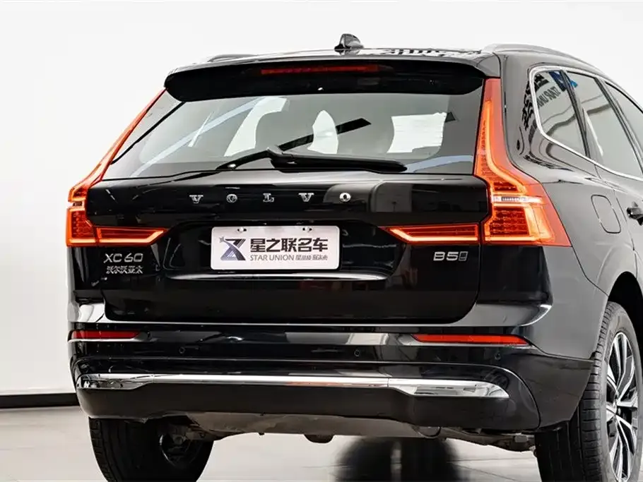 Volvo XC60 2025 из CN, фото 9