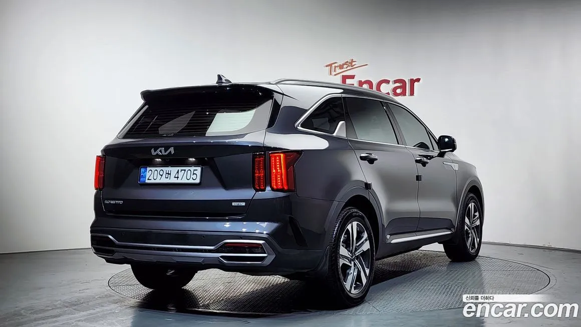 Kia Sorento — фото 3