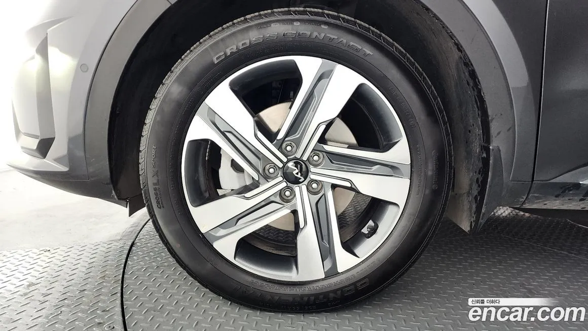 Kia Sorento — фото 6