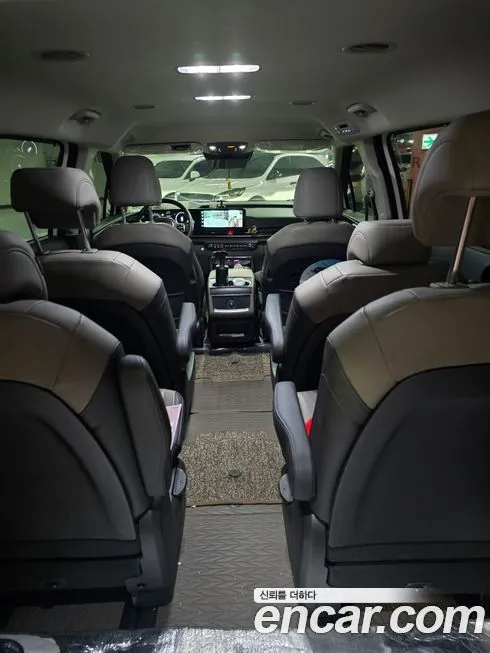 Kia Carnival — фото 2