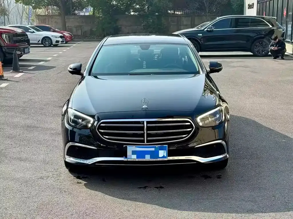 Mercedes-Benz E-Class 2023 из CN, фото 8