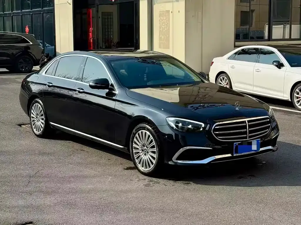Mercedes-Benz E-Class 2023 из CN, фото 3