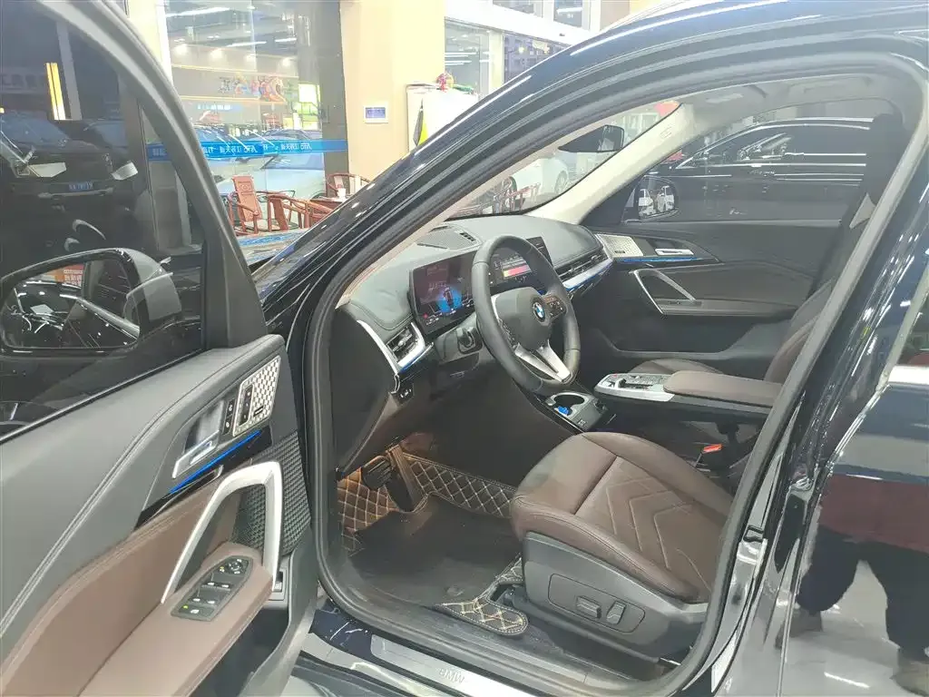 BMW X1 2024 из CN, фото 6