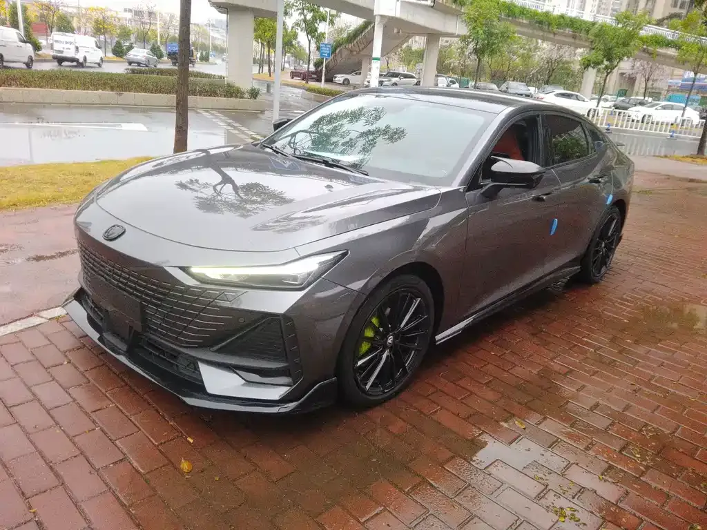 Changan UNI-V 2023 из CN, фото 1