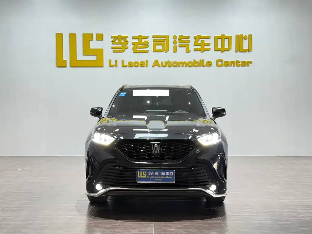 Toyota Crown Kluger 2024 из CN, фото 3