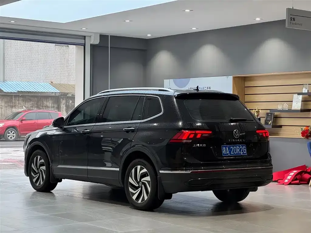 Volkswagen Tiguan L 2025 из CN, фото 7