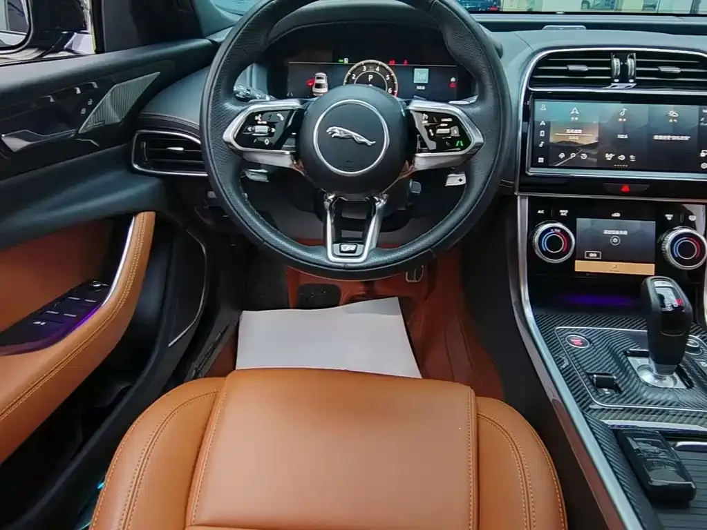 Jaguar XEL 2024 из CN, фото 10