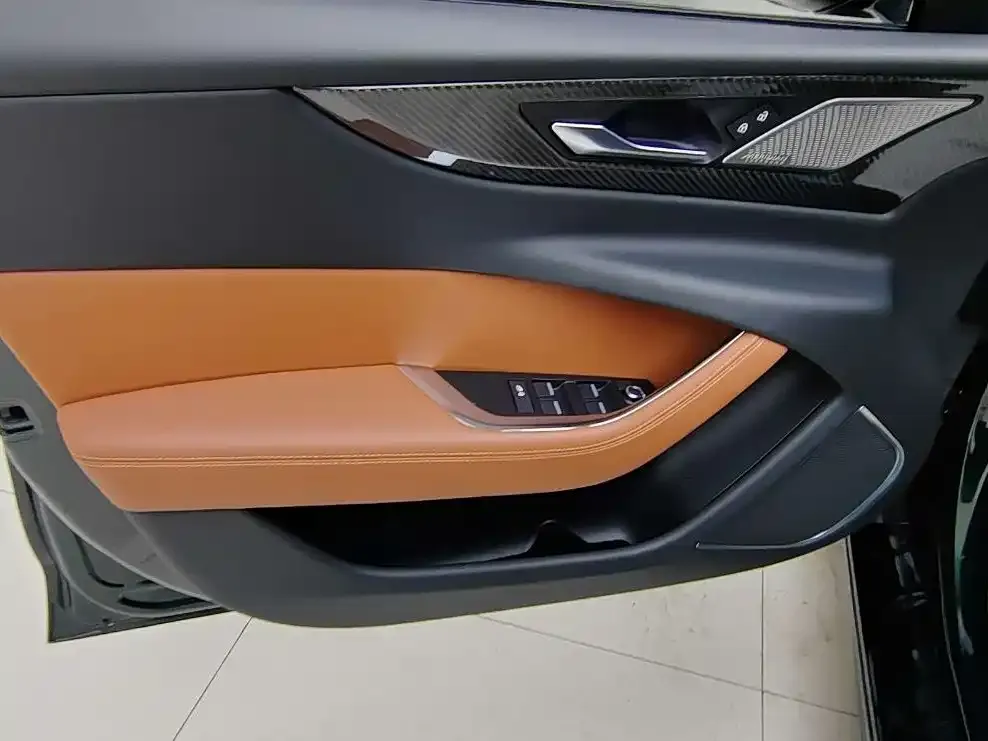 Jaguar XEL 2024 из CN, фото 3