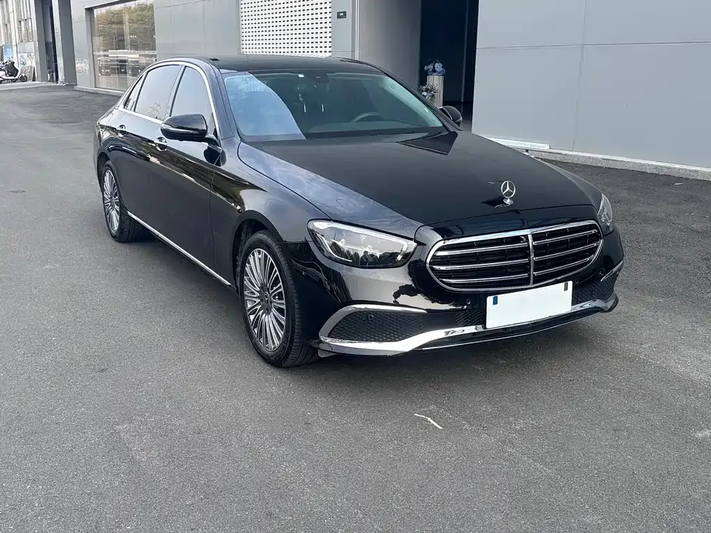 Mercedes-Benz E-Class 2023 из CN, фото 10