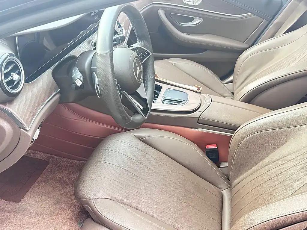 Mercedes-Benz E-Class 2023 из CN, фото 2