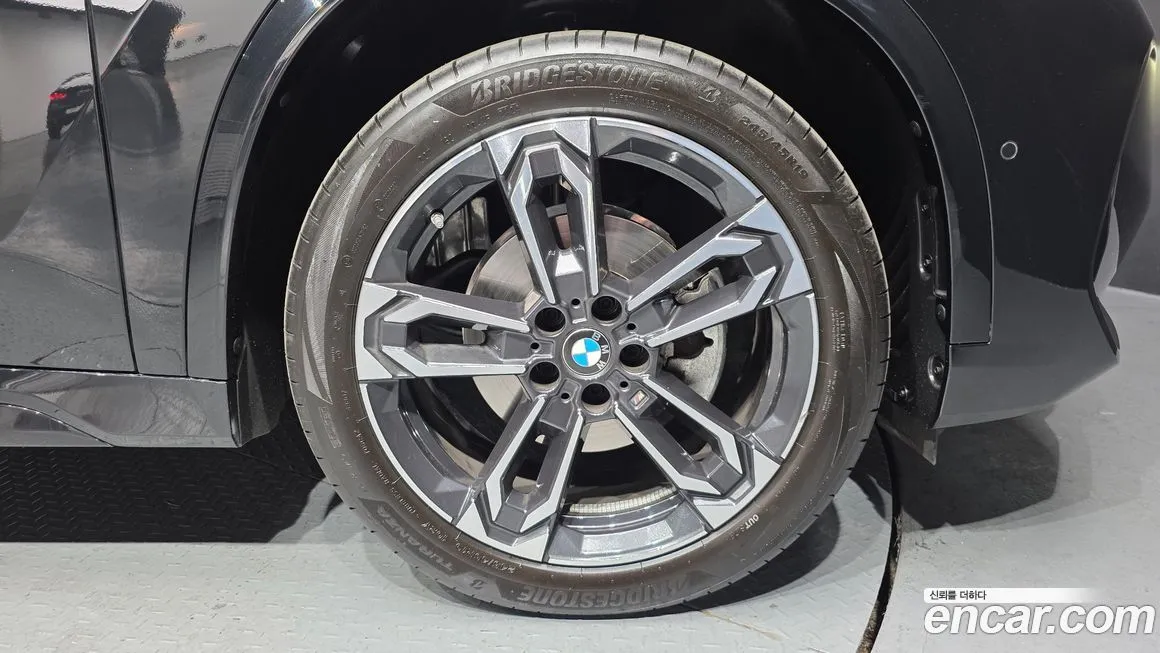 BMW X1 — фото 10