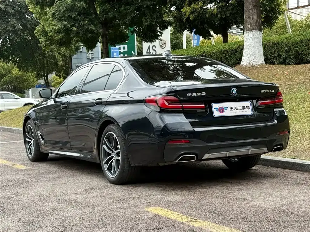 BMW 5 Series New Energy — фото 7