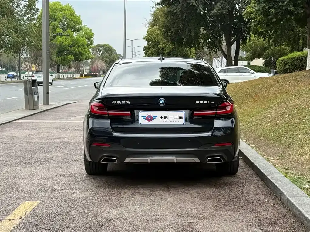 BMW 5 Series New Energy — фото 6