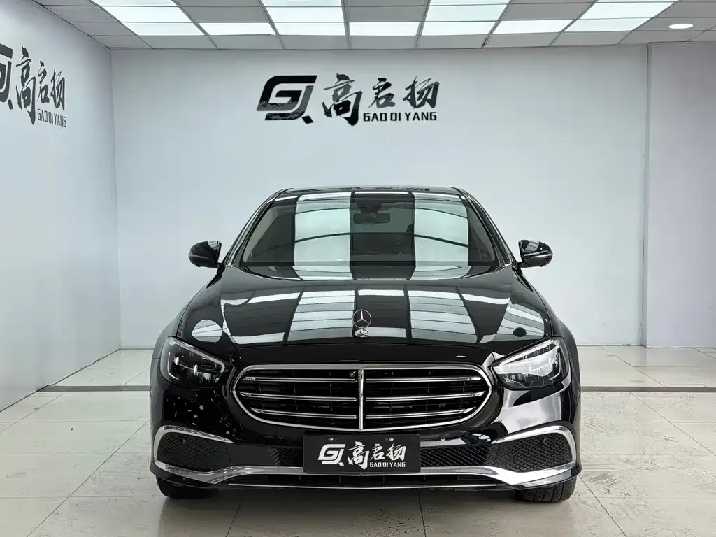 Mercedes-Benz E-Class — фото 10