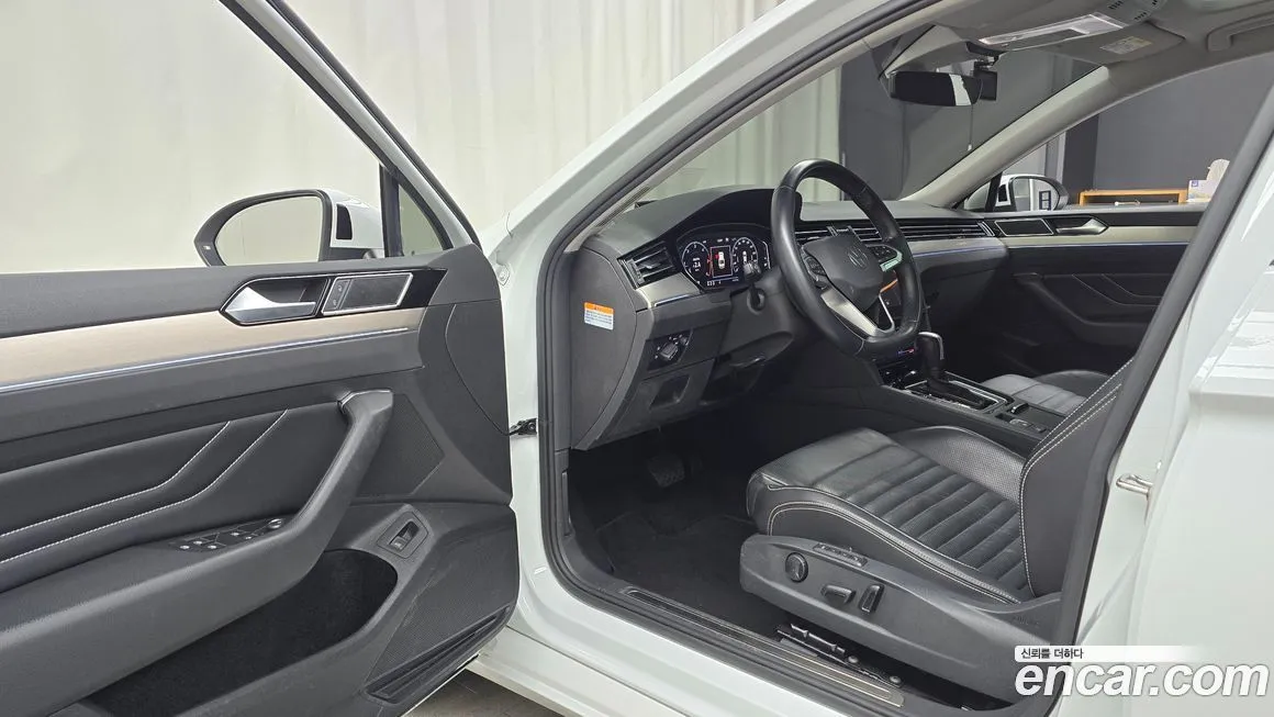 Volkswagen Passat 2022 из KR, фото 8