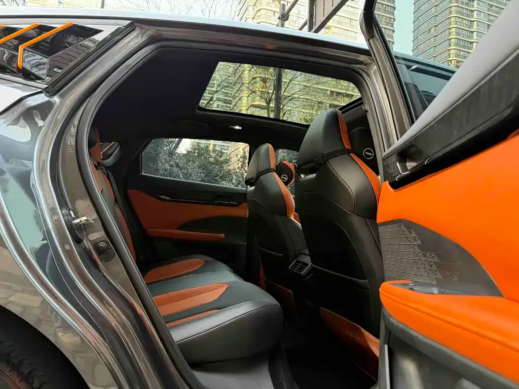 Changan UNI-V 2024 из CN, фото 9