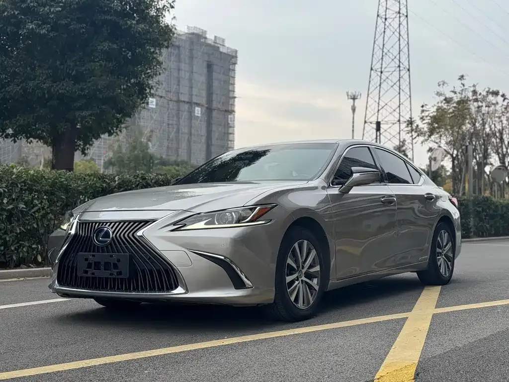 Lexus ES 2021 из CN, фото 1
