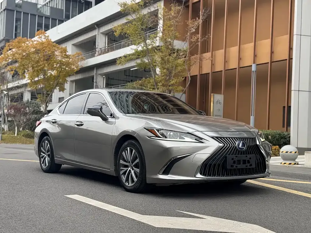 Lexus ES 2021 из CN, фото 2