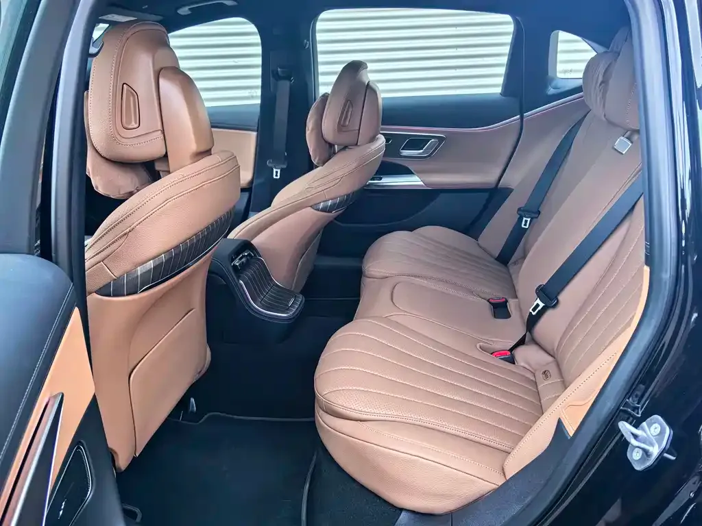 Mercedes-Benz E-Class New Energy — фото 7