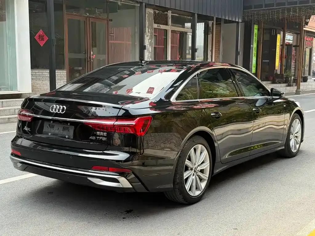 Audi A6L — фото 4