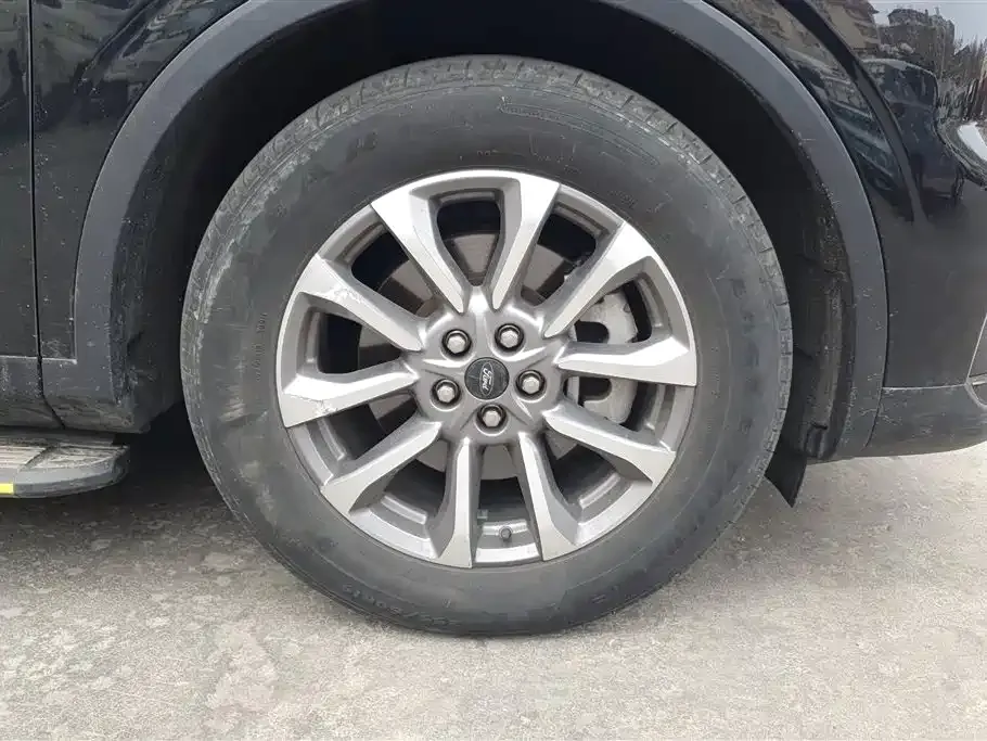 Ford Edge 2023 из CN, фото 4
