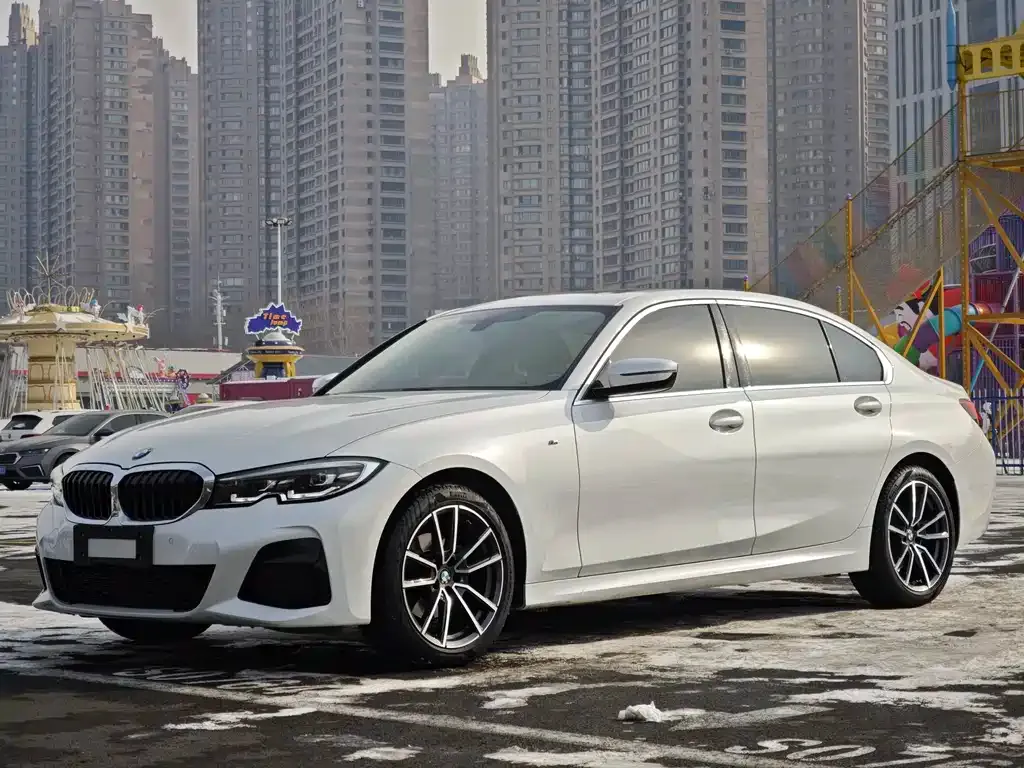 BMW 3 Series — фото 1
