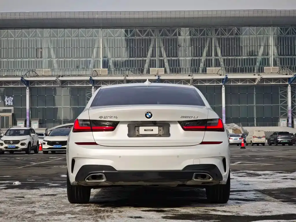 BMW 3 Series — фото 10
