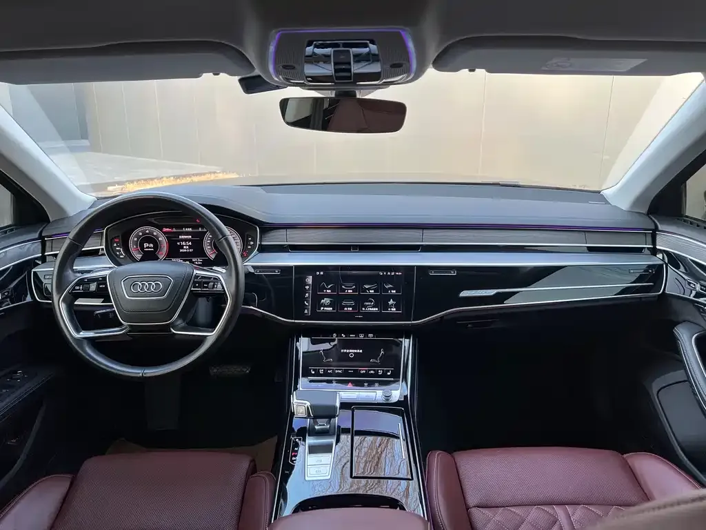 Audi A8 2022 из CN, фото 7