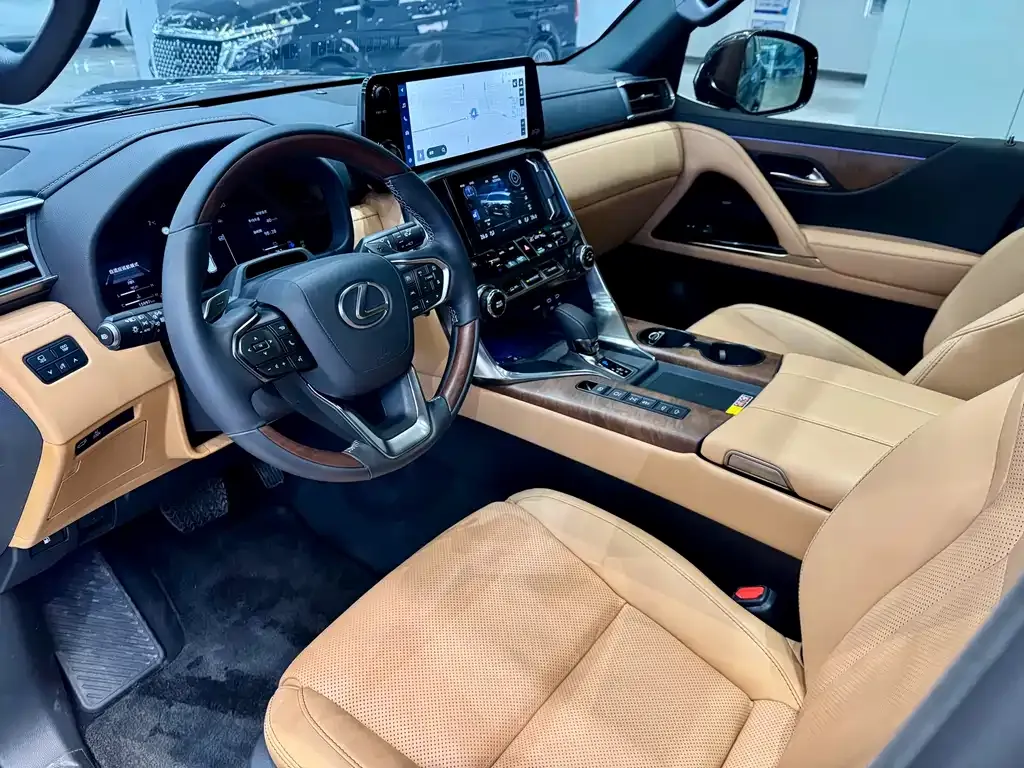 Lexus LX 2025 из CN, фото 10