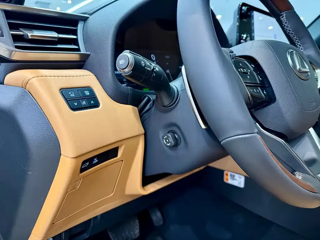 Lexus LX 2025 из CN, фото 5