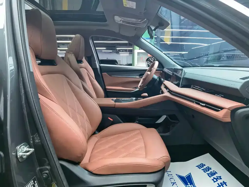 Changan CS75PLUS 2023 из CN, фото 2