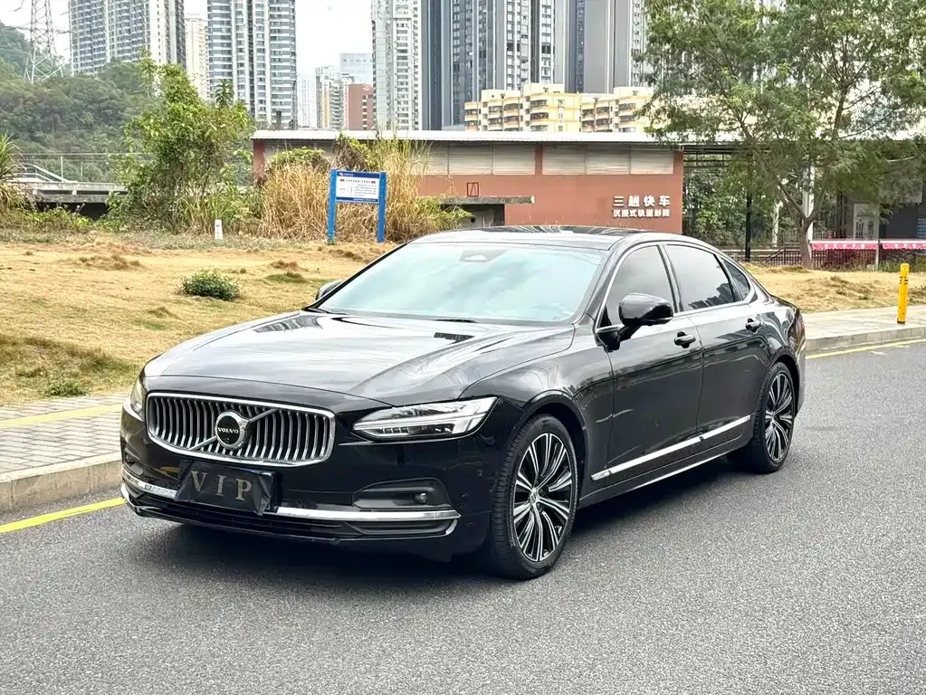 Volvo S90 2023 из CN, фото 1