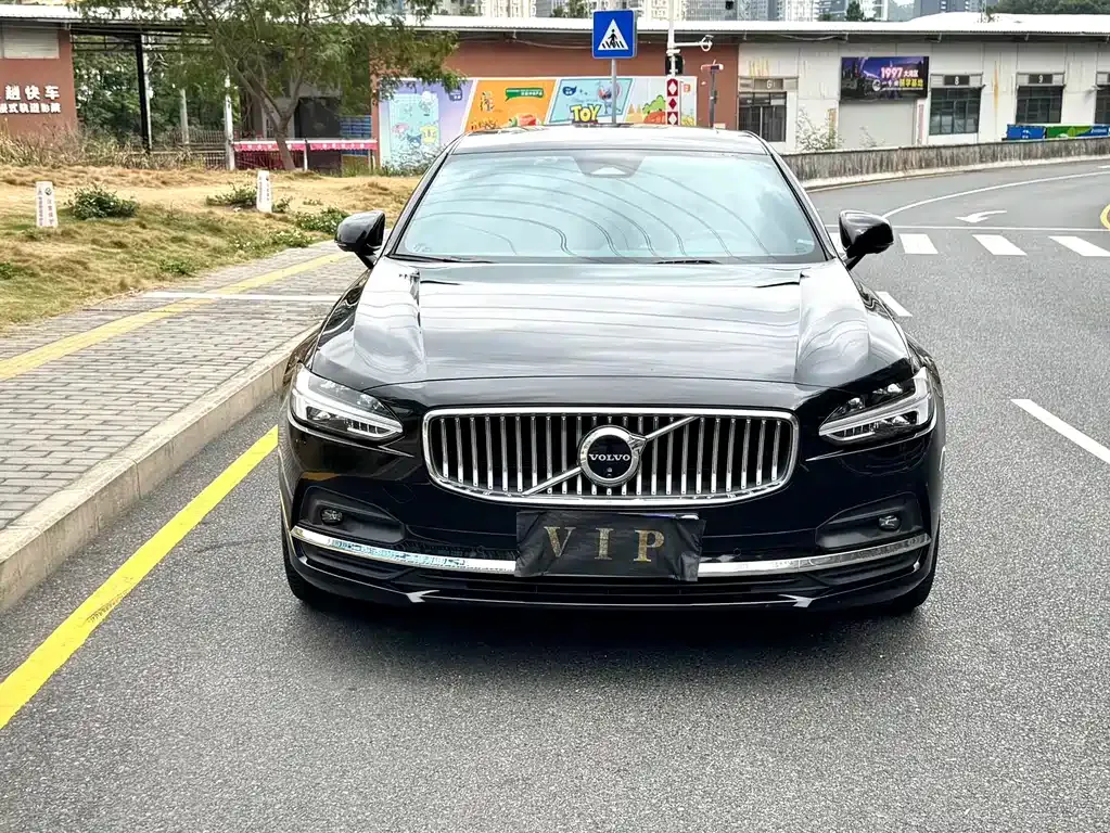 Volvo S90 2023 из CN, фото 10