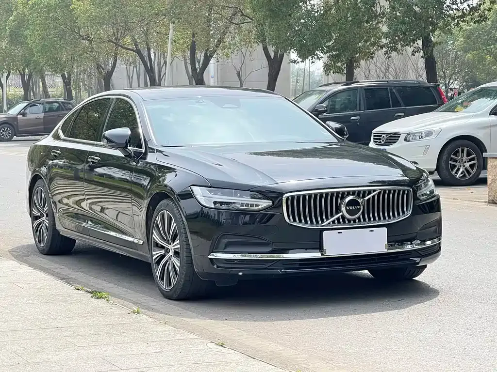Volvo S90 — фото 3
