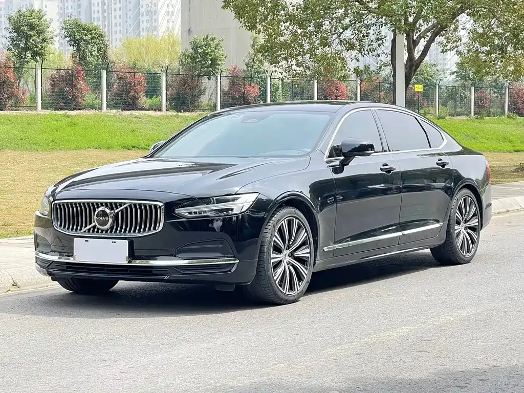 Volvo S90 — фото 9
