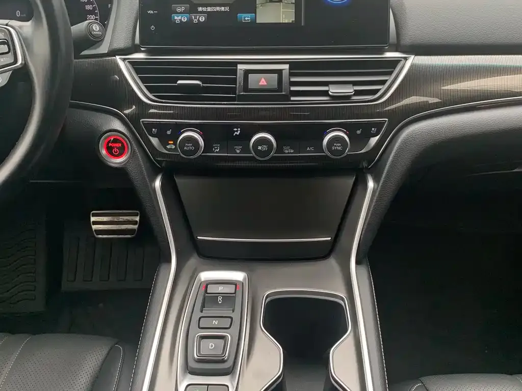 Honda Accord — фото 6