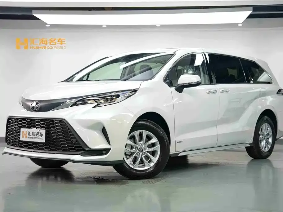 Toyota Granvia 2024 из CN, фото 1
