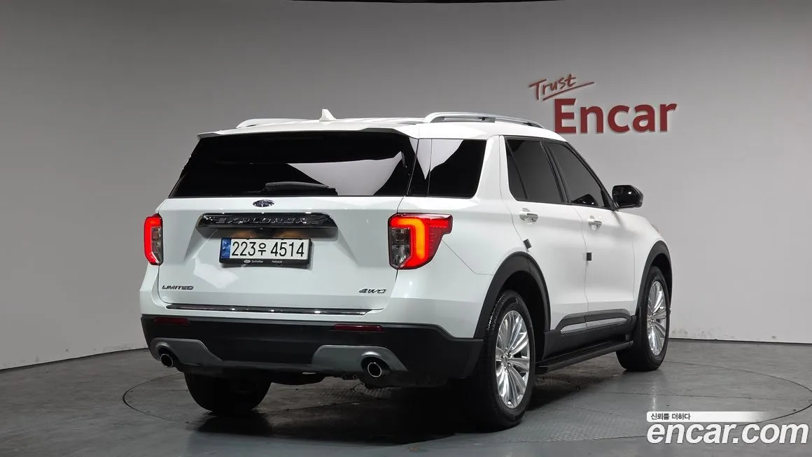 Ford Explorer 2023 из KR, фото 4