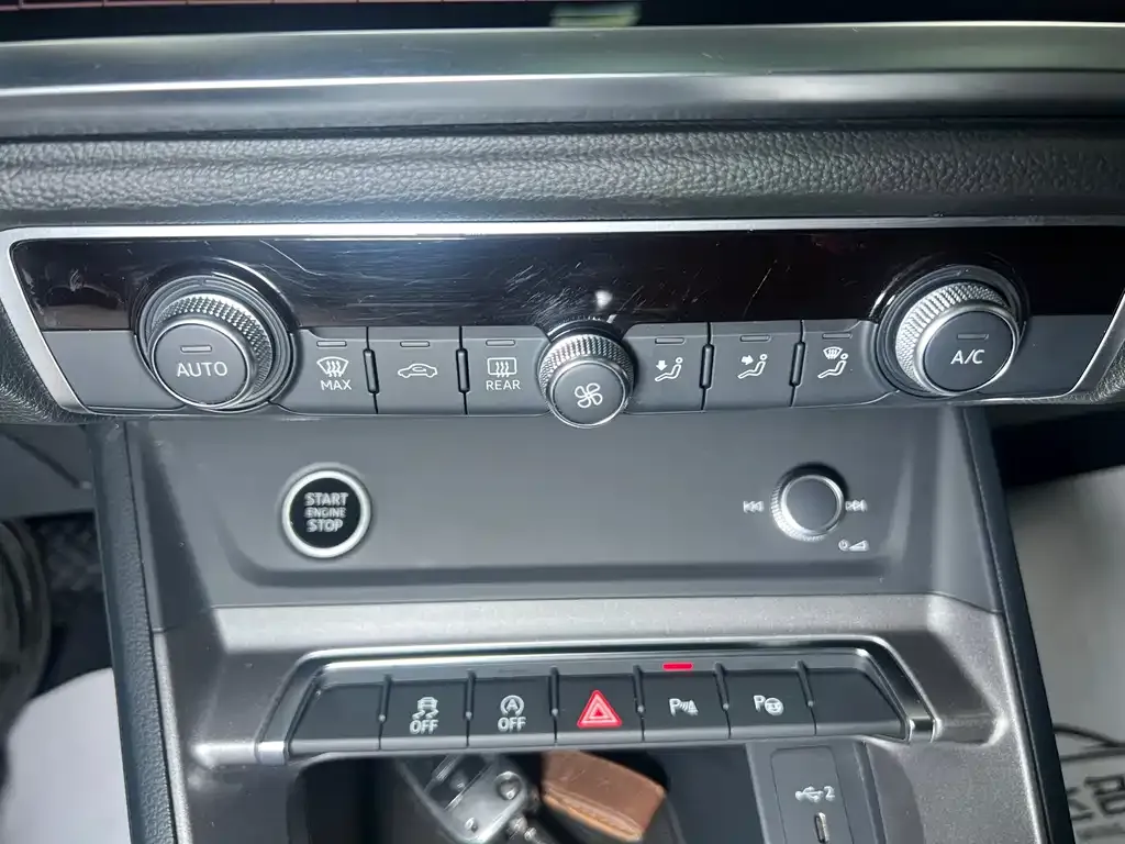 Audi Q3 2022 из CN, фото 8