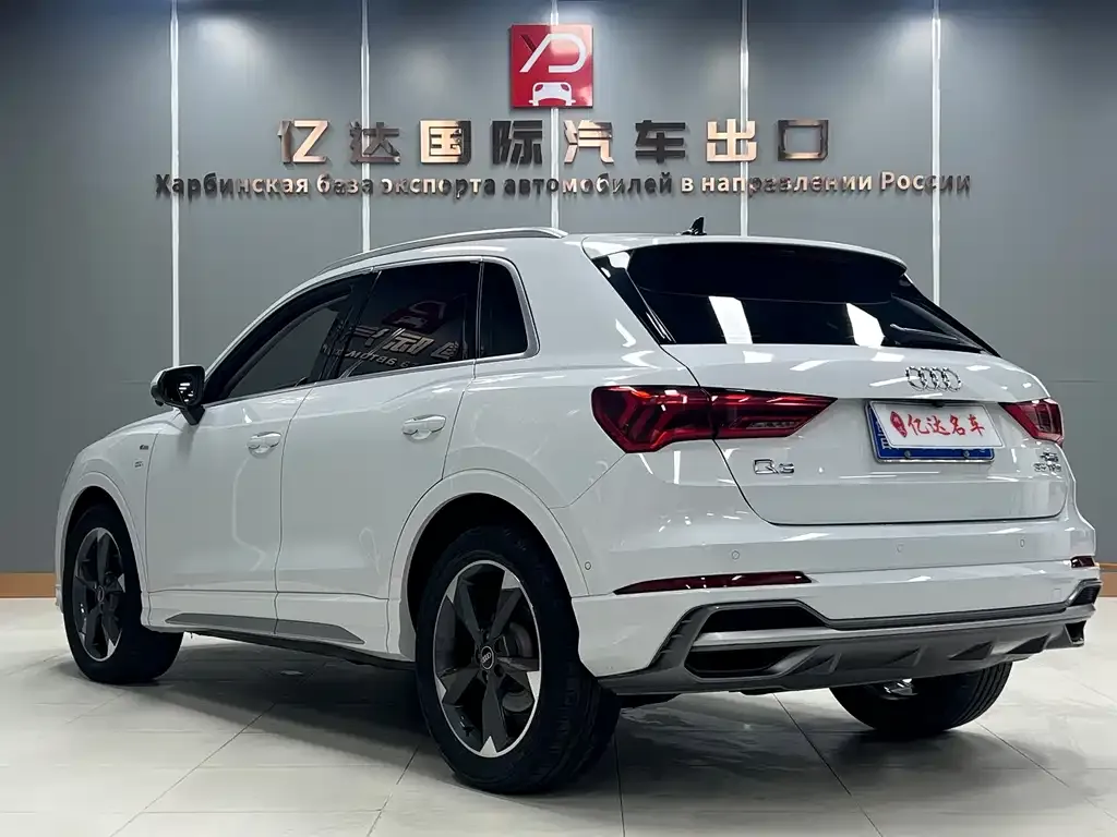 Audi Q3 2022 из CN, фото 4