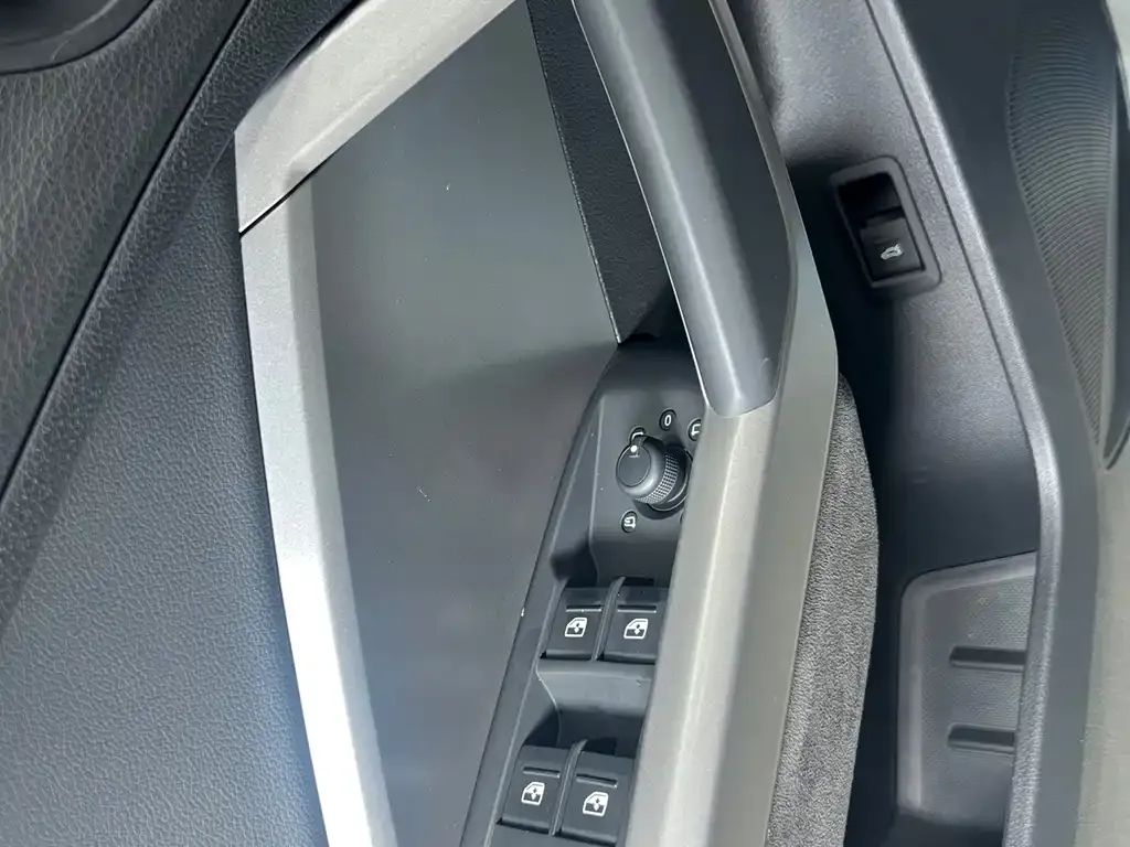 Audi Q3 2022 из CN, фото 3