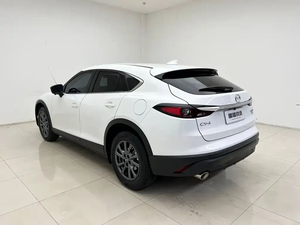 Mazda CX-4 — фото 3