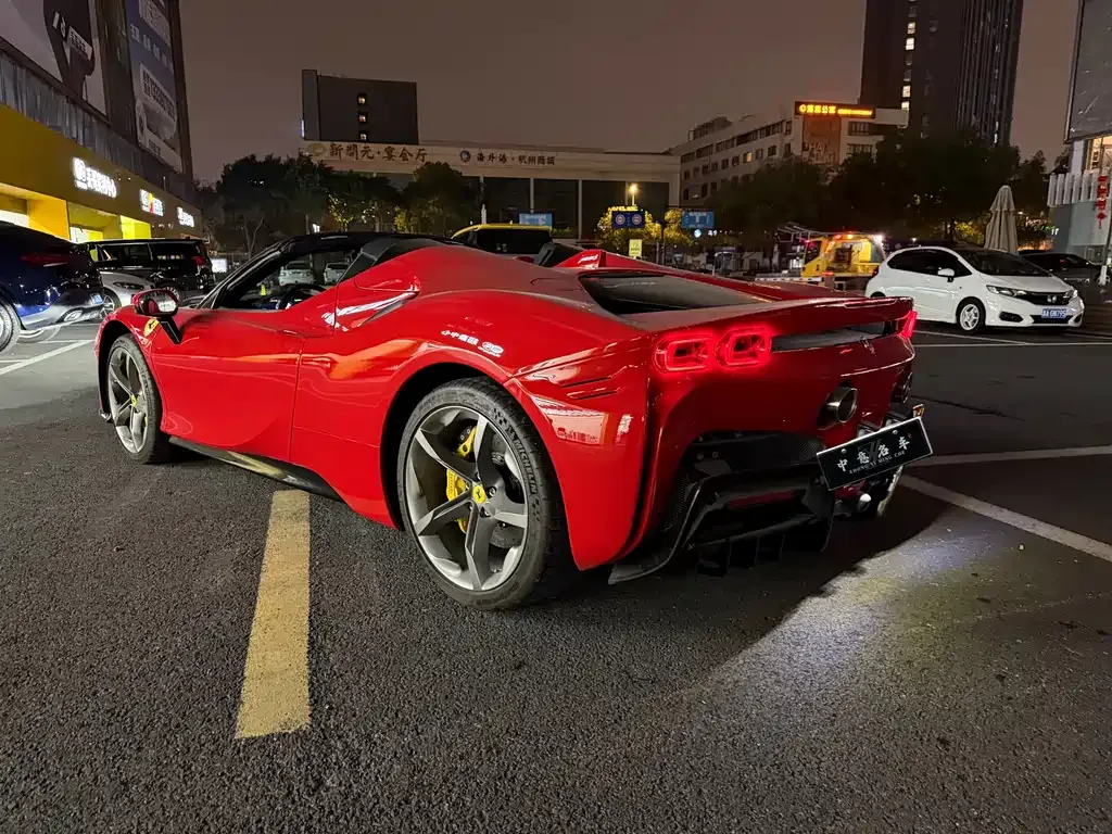 Ferrari SF90 2025 из CN, фото 7