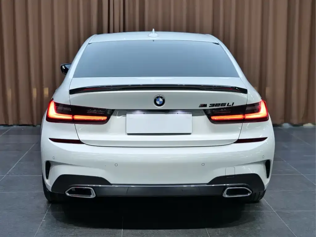 BMW 3 Series 2021 из CN, фото 2